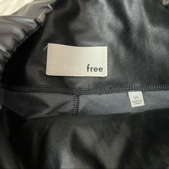 Wilfred Free Daria Vegan Leather Leggings - Picture 12 of 12